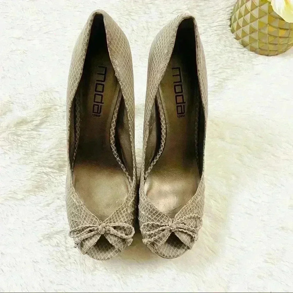 Moda Gray Snakeskin Peep Toe Gold Lined Platform Wooden Heels Size 9M - Picture 6 of 10
